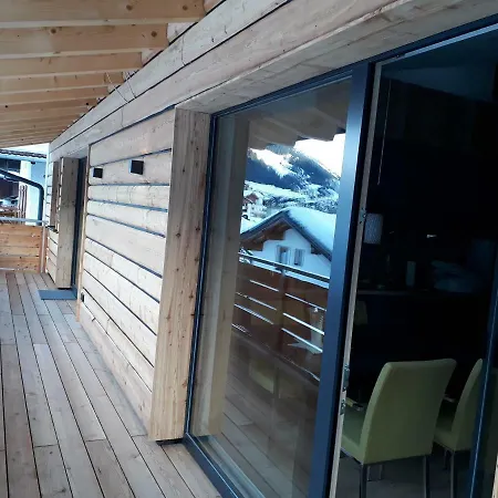 Haus Riefli- Monique