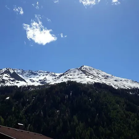 Haus Riefli- Monique